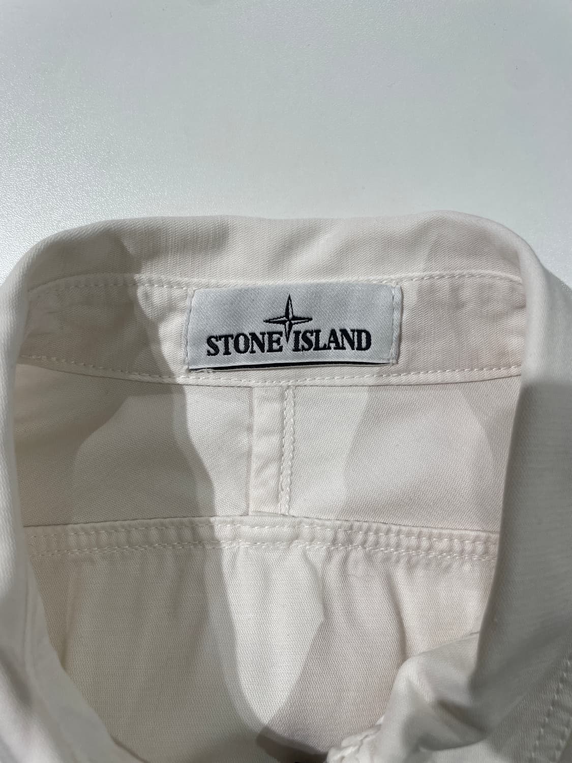 스톤 아일랜드 아이보리 체스트 포켓 와펜 코튼 자켓 상품이미지7