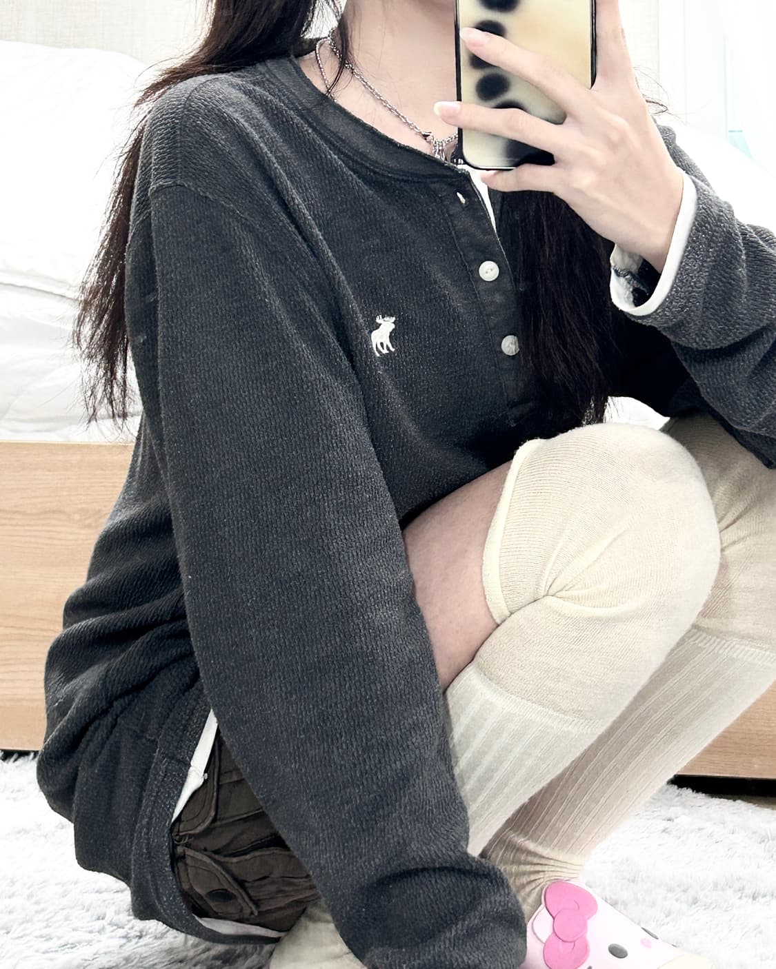 아베크롬비 순록 차콜 반버튼 롱슬리브 상품이미지1