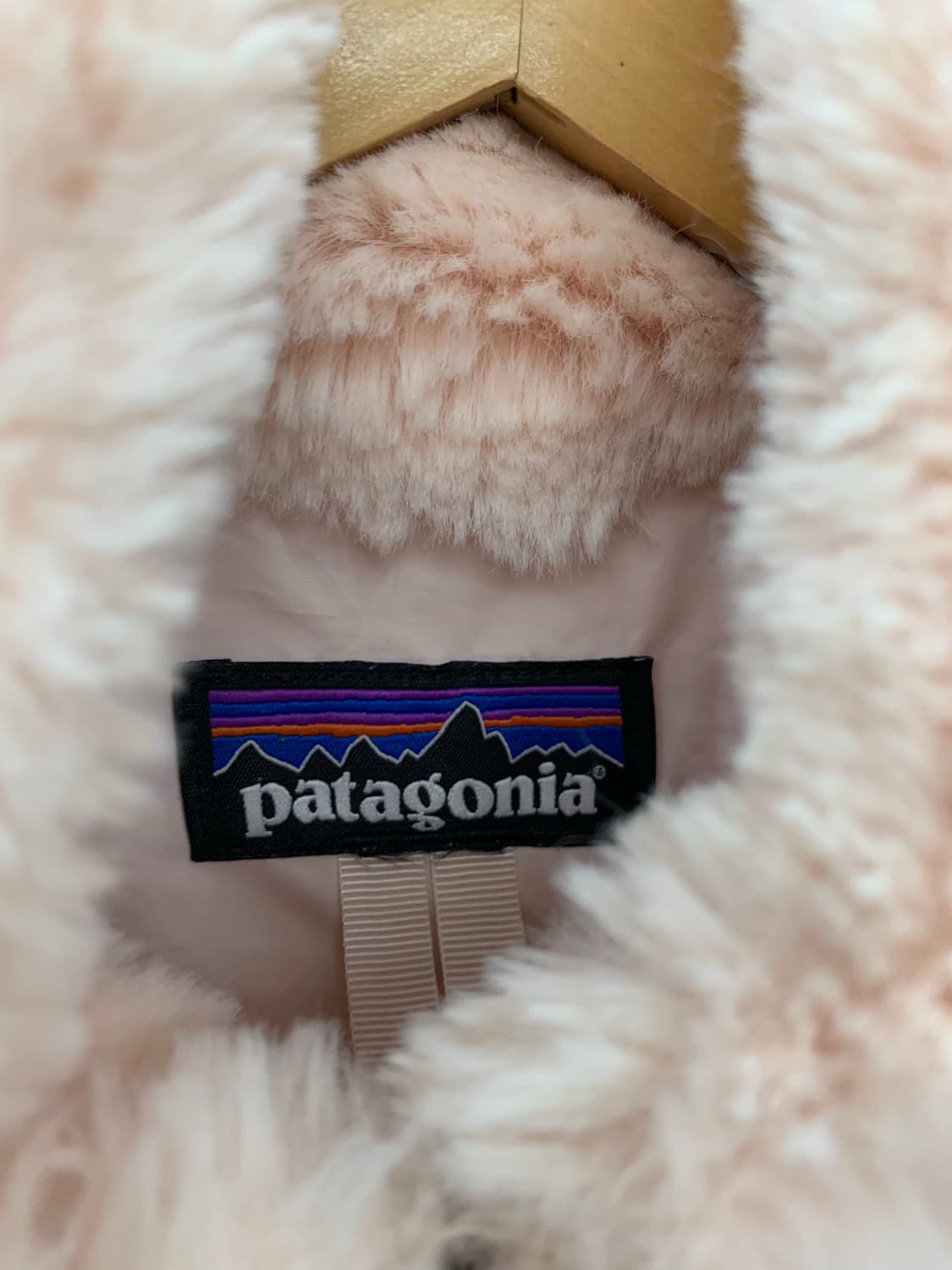 파타고니아 딸기우유 퍼 플리스  상품이미지6