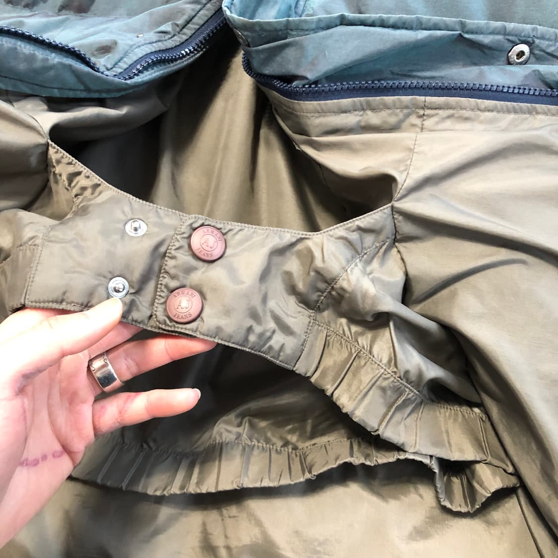 아르마니 시머 구스다운 후드 패딩  상품이미지6