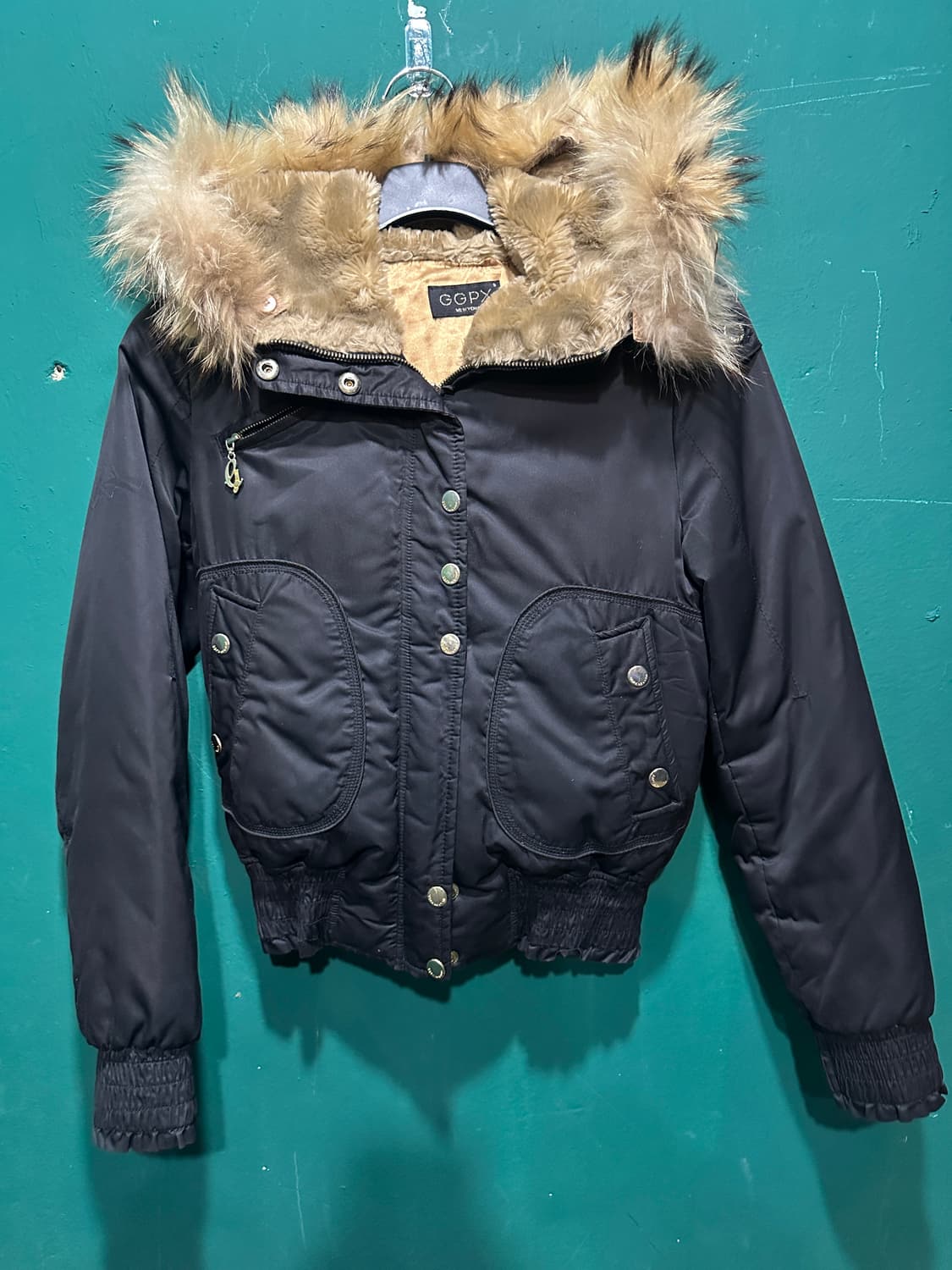 GGPX y2k 퍼 크롭 후드n2b패딩자켓 상품이미지1