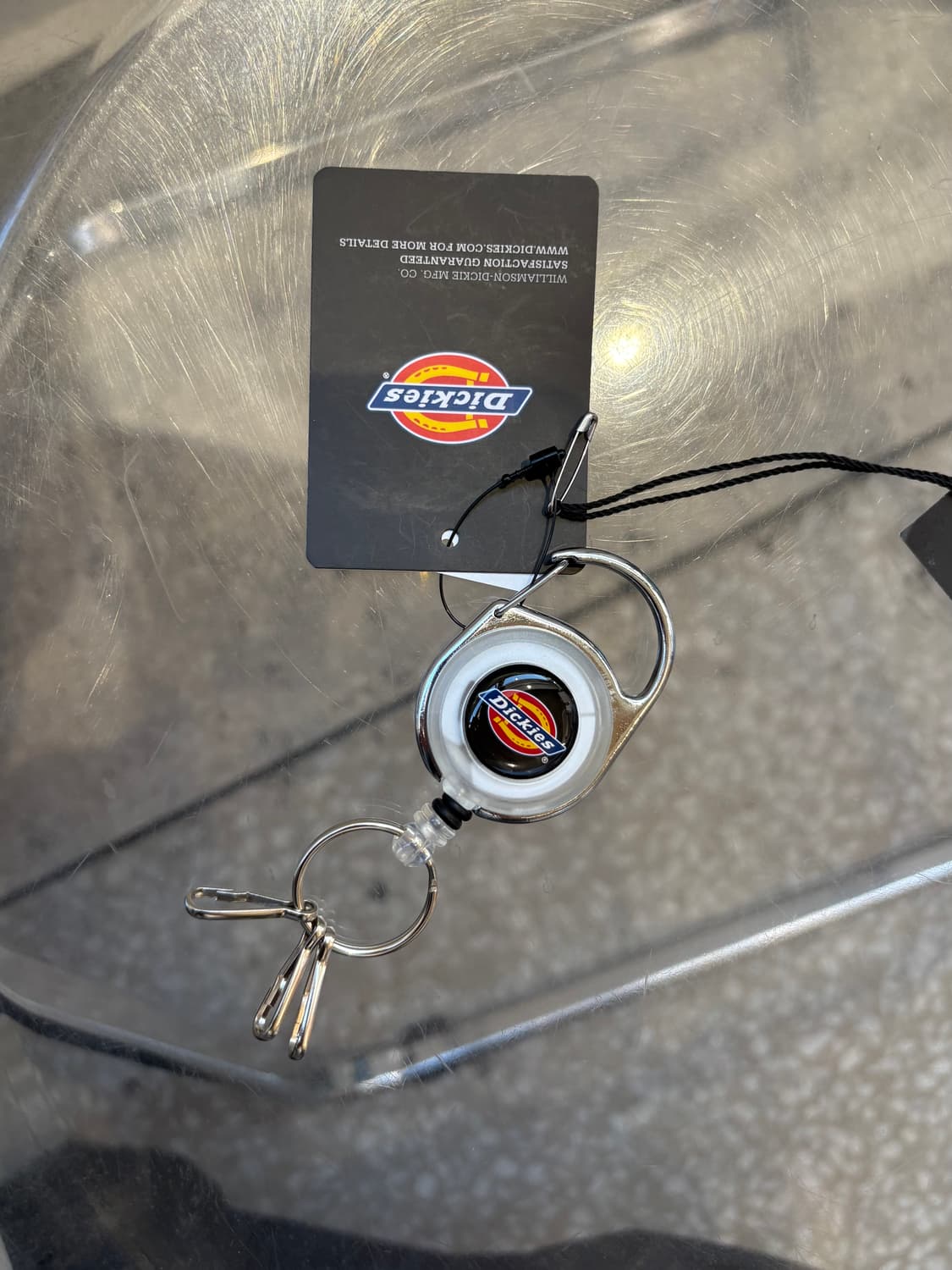 Dickies reel keychain 상품이미지1