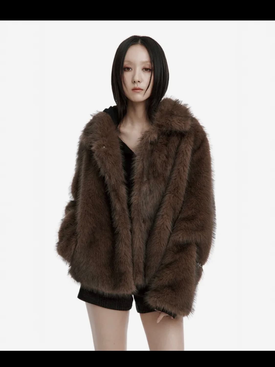 러프넥 모카 페이크 퍼 자켓 구해요 상품이미지1