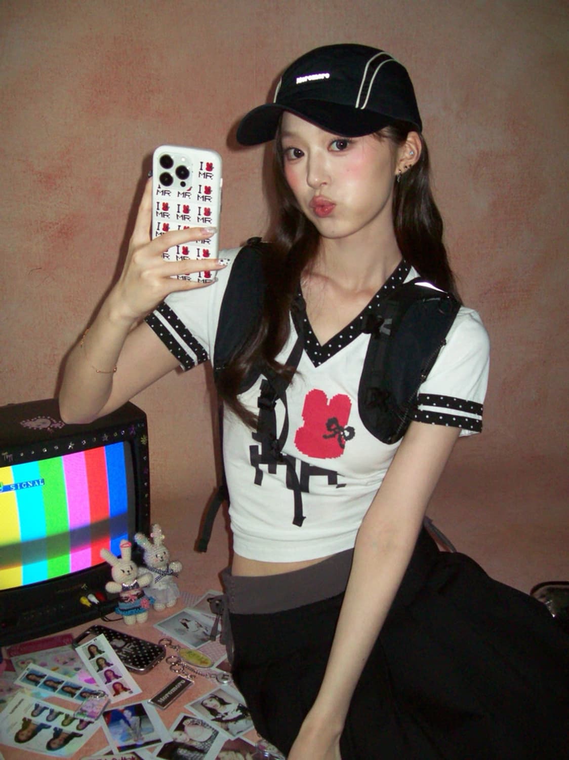 Moromoro 패딩 쿠션 아이폰 15ro 폰케이스 상품이미지3