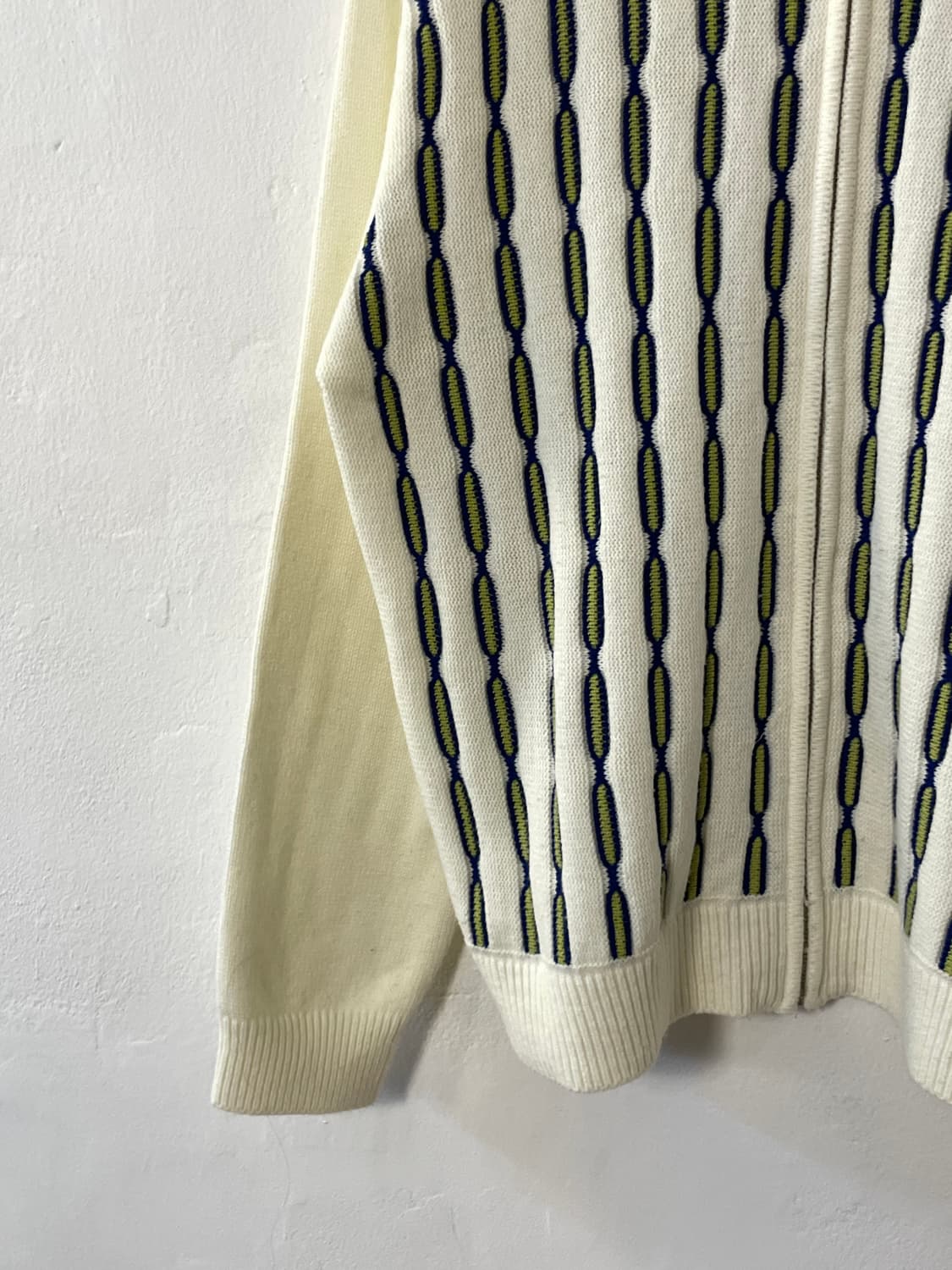 디스이즈네버댓 반집업 니트  상품이미지3