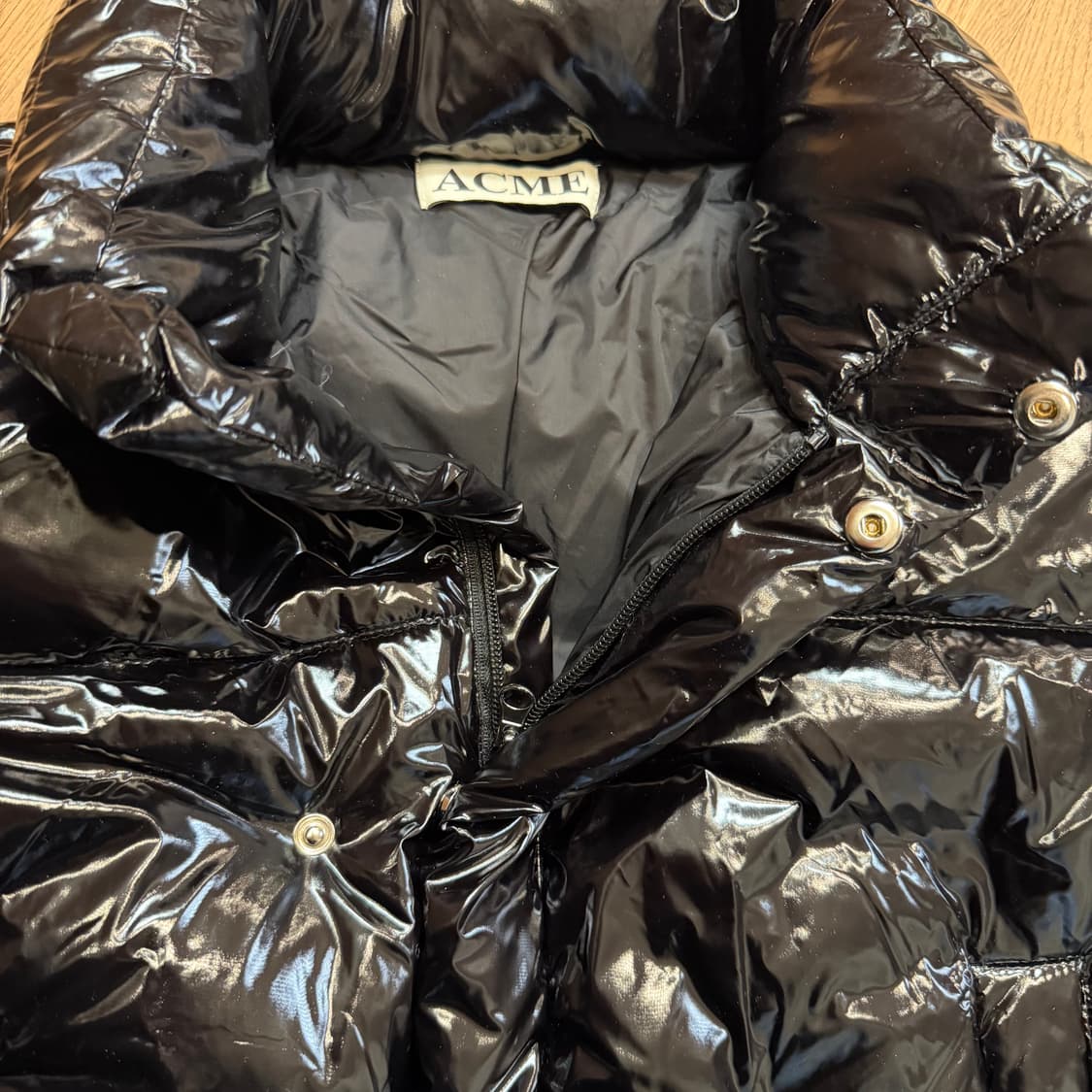 ACME 메탈릭 유광 덕다운 패딩  상품이미지2