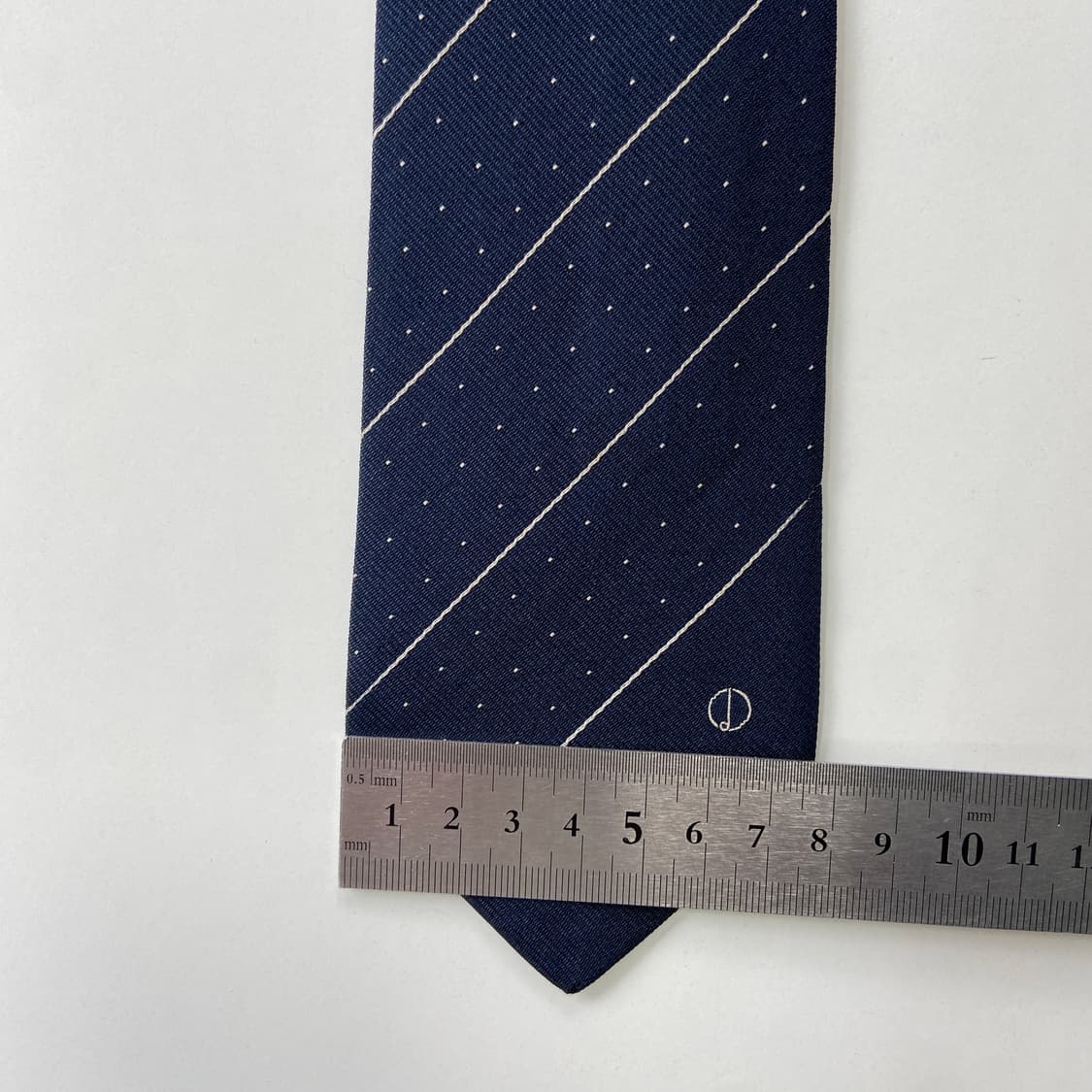 던힐(dunhill) 명품 정품 넥타이 7.7cm 상품이미지7