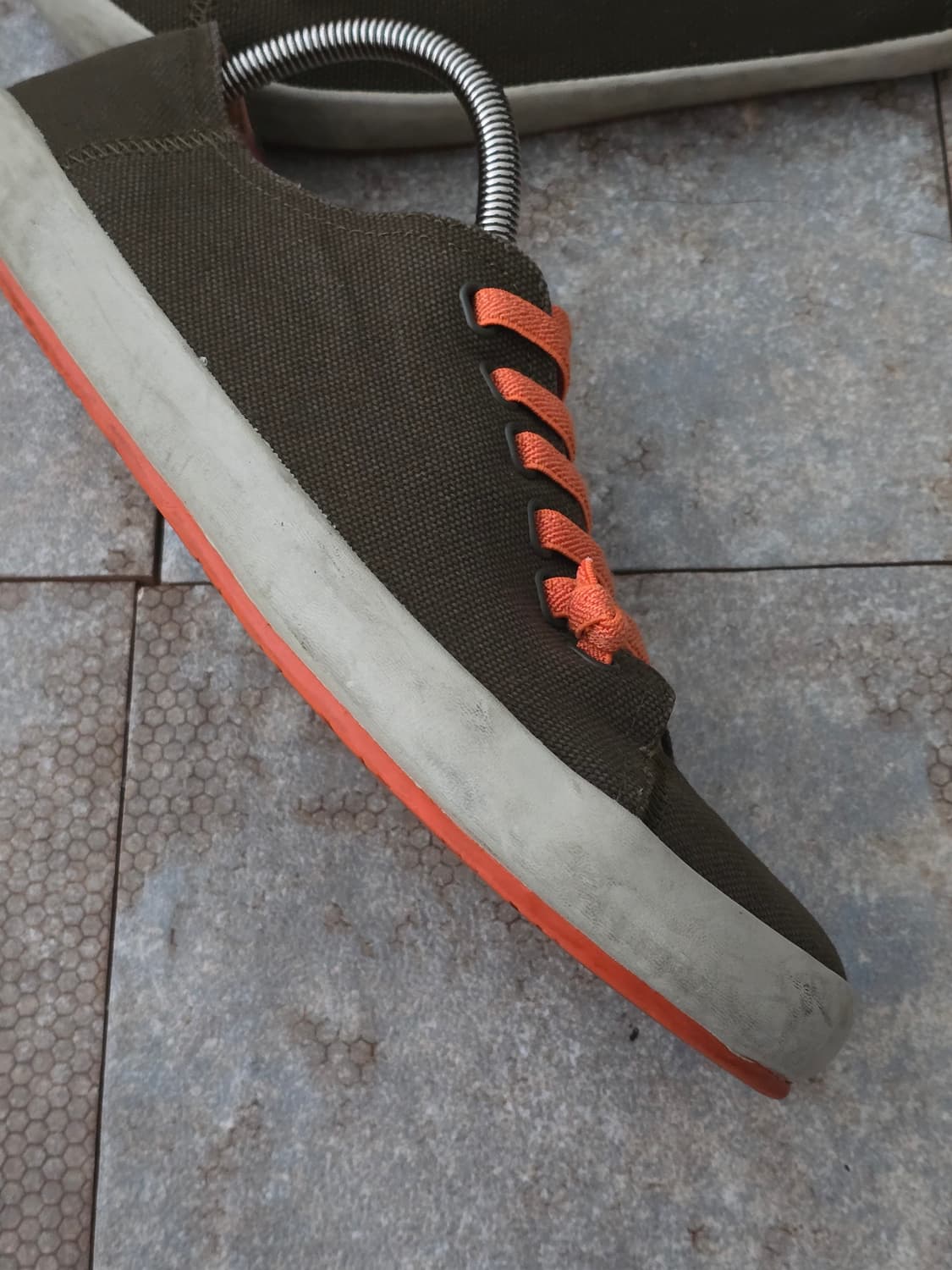 (280)캠퍼 페우 람블라 카키  상품이미지7