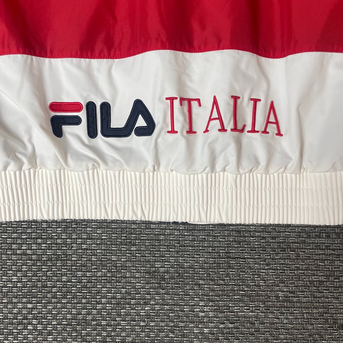 휠라 빈티지 빅로고 나일론 바람막이 XL 상품이미지4