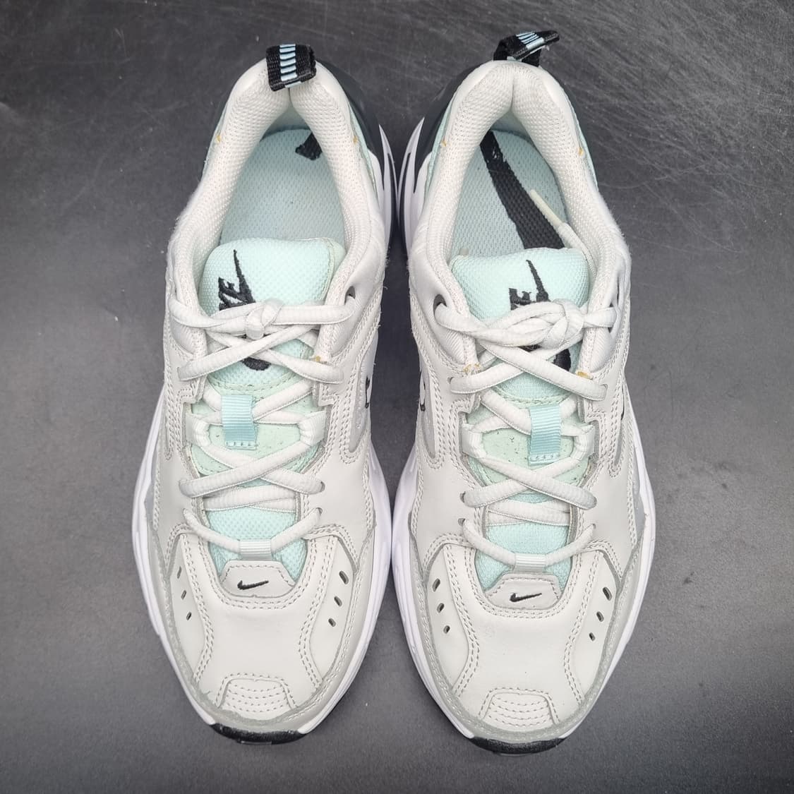 나이키 m2k 테크노 여성운동화225 상품이미지2