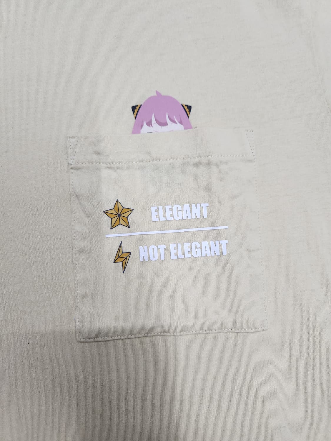 유니클로 X 스파이 패밀리 포켓 반팔티 XL 상품이미지2