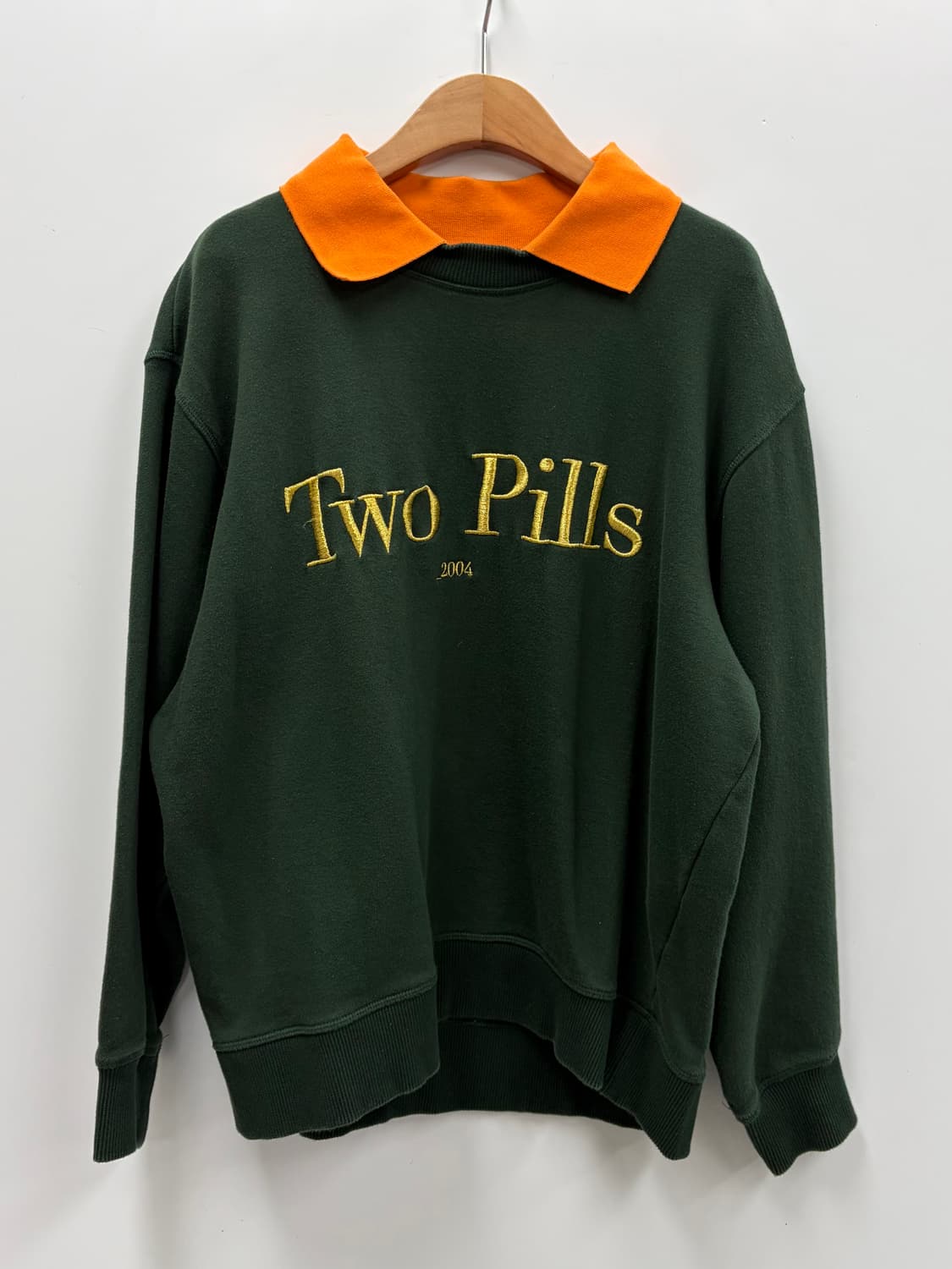 스튜디오톰보이 배색 카라 맨투맨 그린 상품이미지1