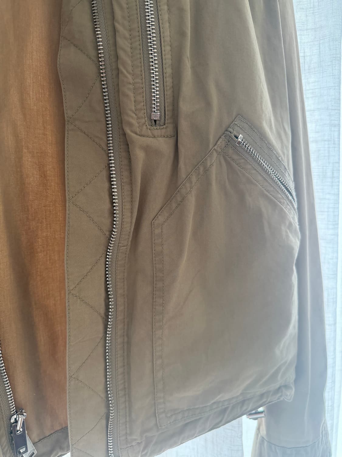 띠어리 아우터 상품이미지1