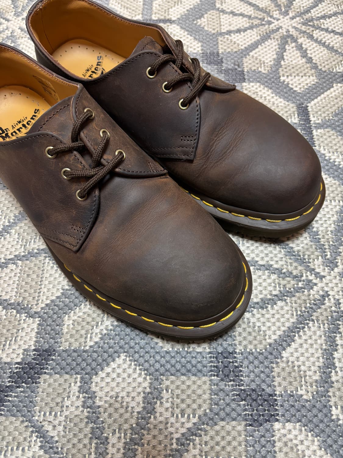 (260) 닥터마틴 1461 3홀 크레이지호스 다크브라운 상품이미지2