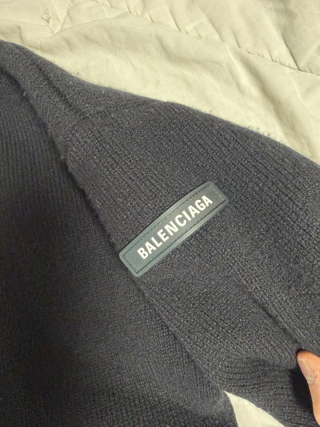 발렌시아가 로고 패치트 울 니트 100% 버진울 xs 상품이미지5