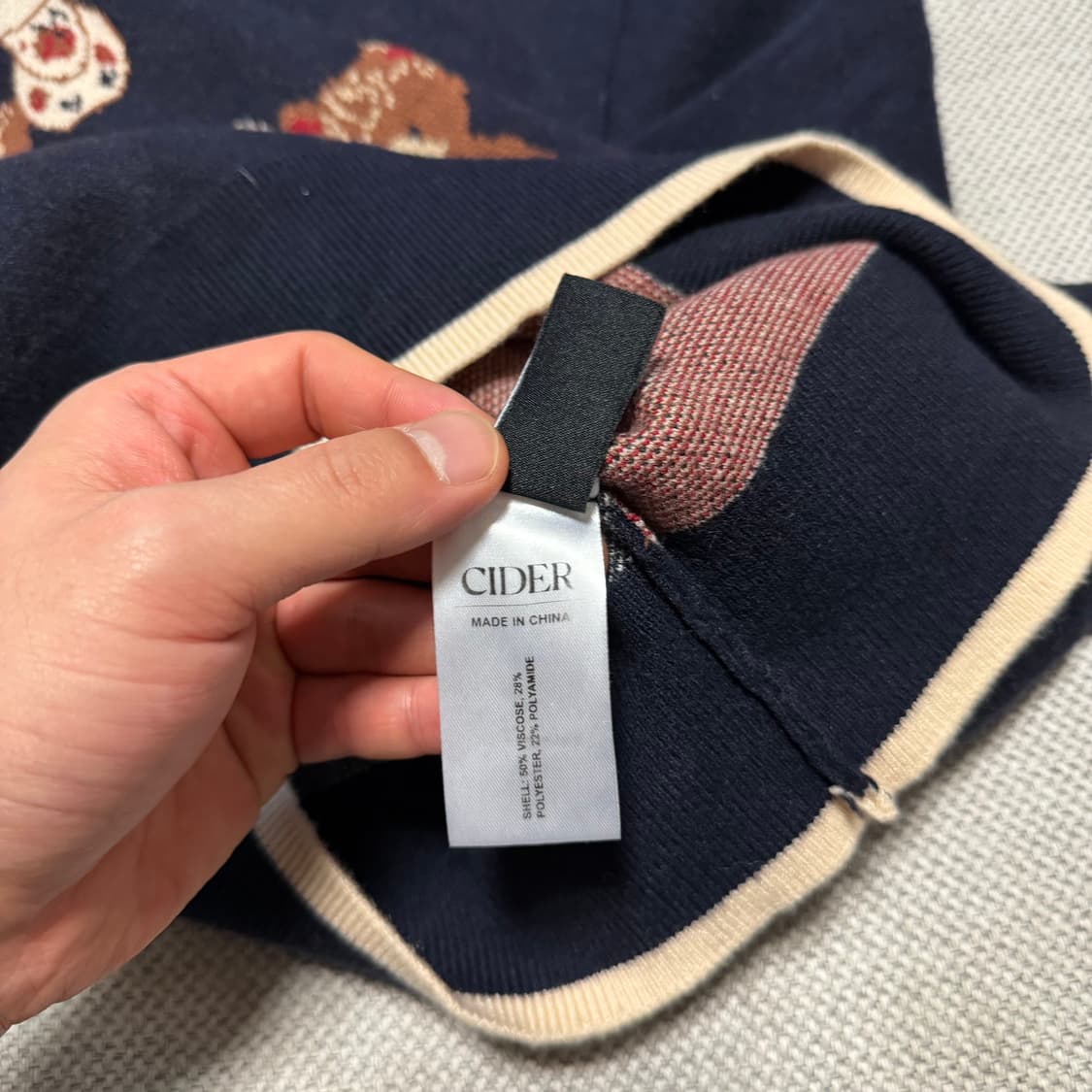 샵사이다 곰돌이 패턴 니트 상품이미지4