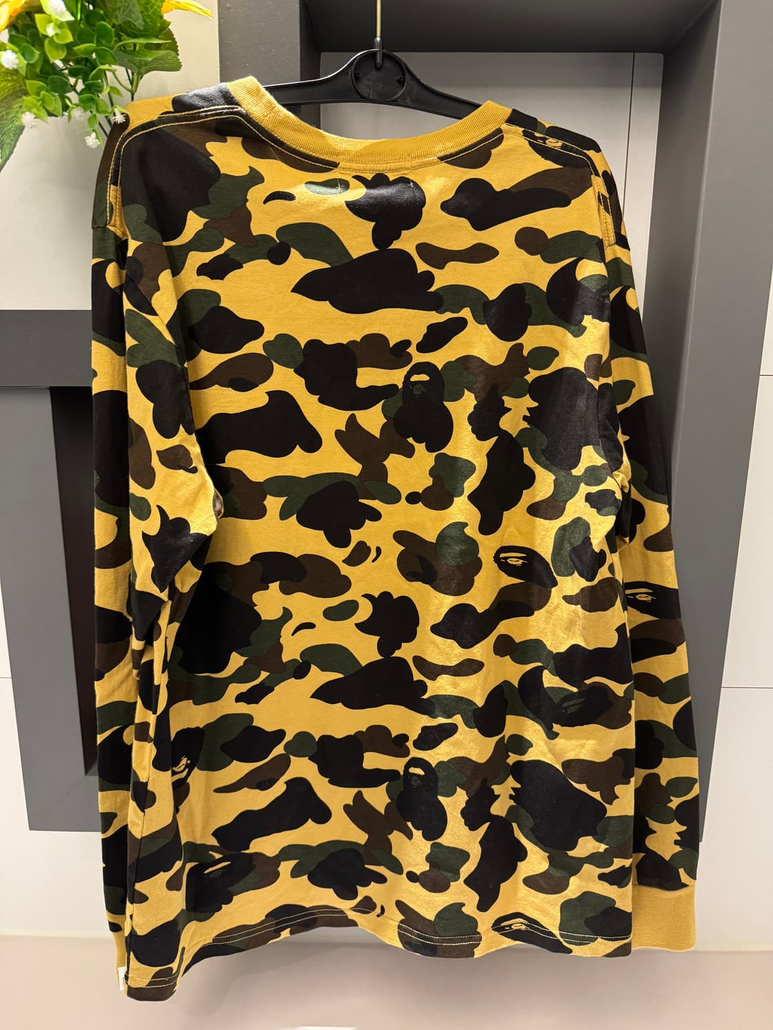 베이프 카모 스웨트셔츠 옐로우 상품이미지3