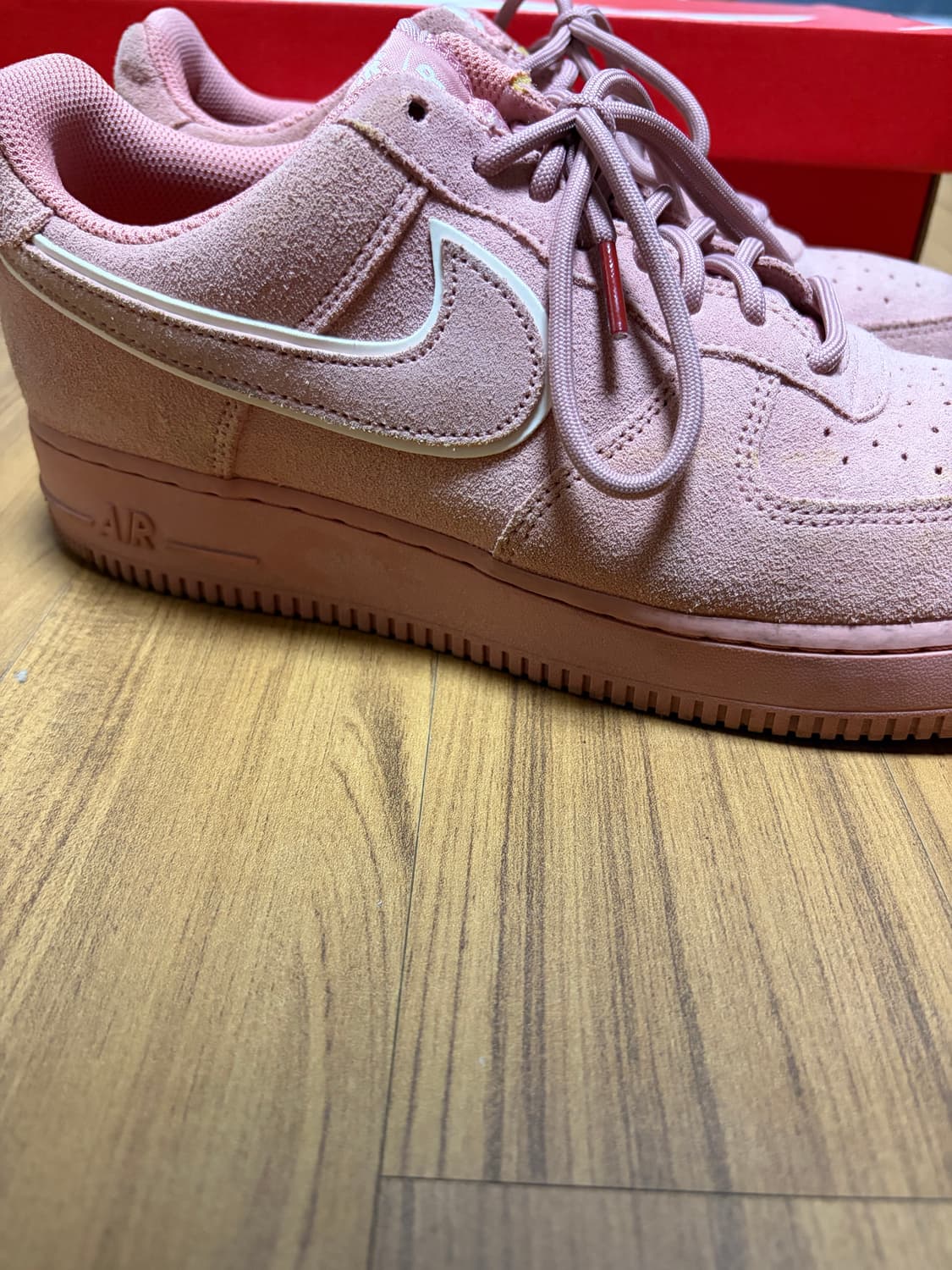 나이키 에어포스1 스웨이드 레드 265 상품이미지2