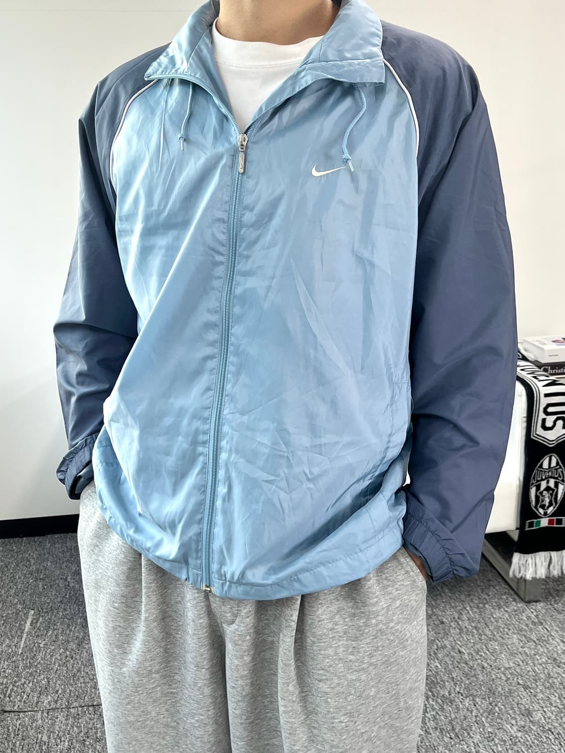 나이키 00s 블루 올드스쿨 바람막이 100 상품이미지2