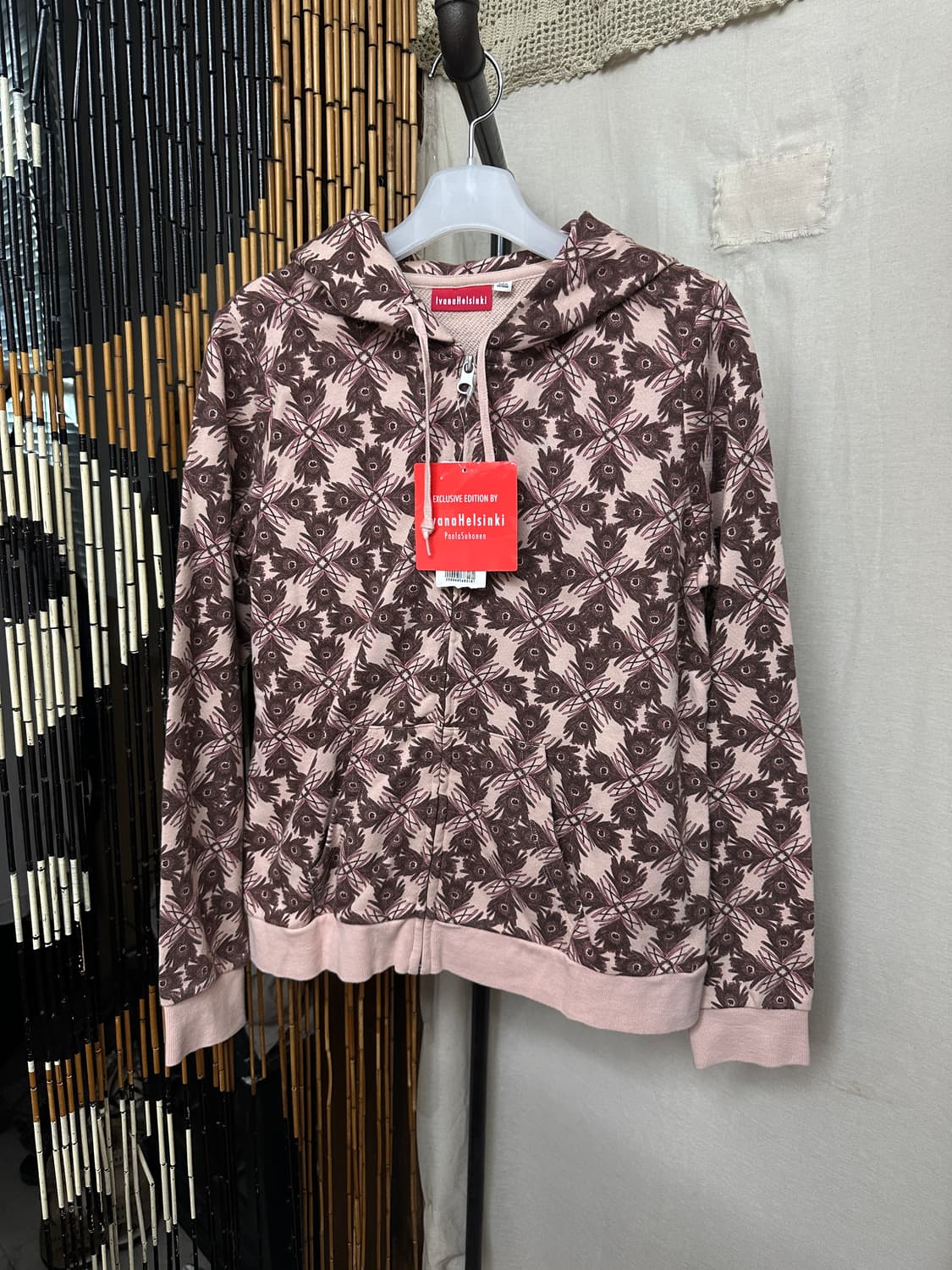 (택o) ivanahelsinki x uniqlo hood  상품이미지1