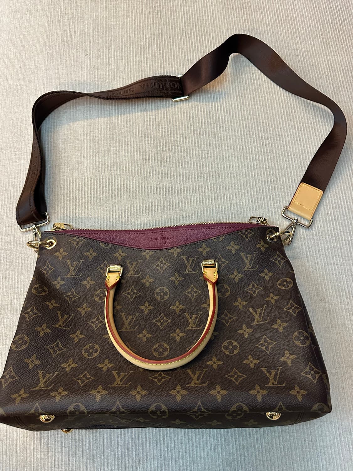 루이비통 팔라스 모노그램 숄더백 상품이미지3