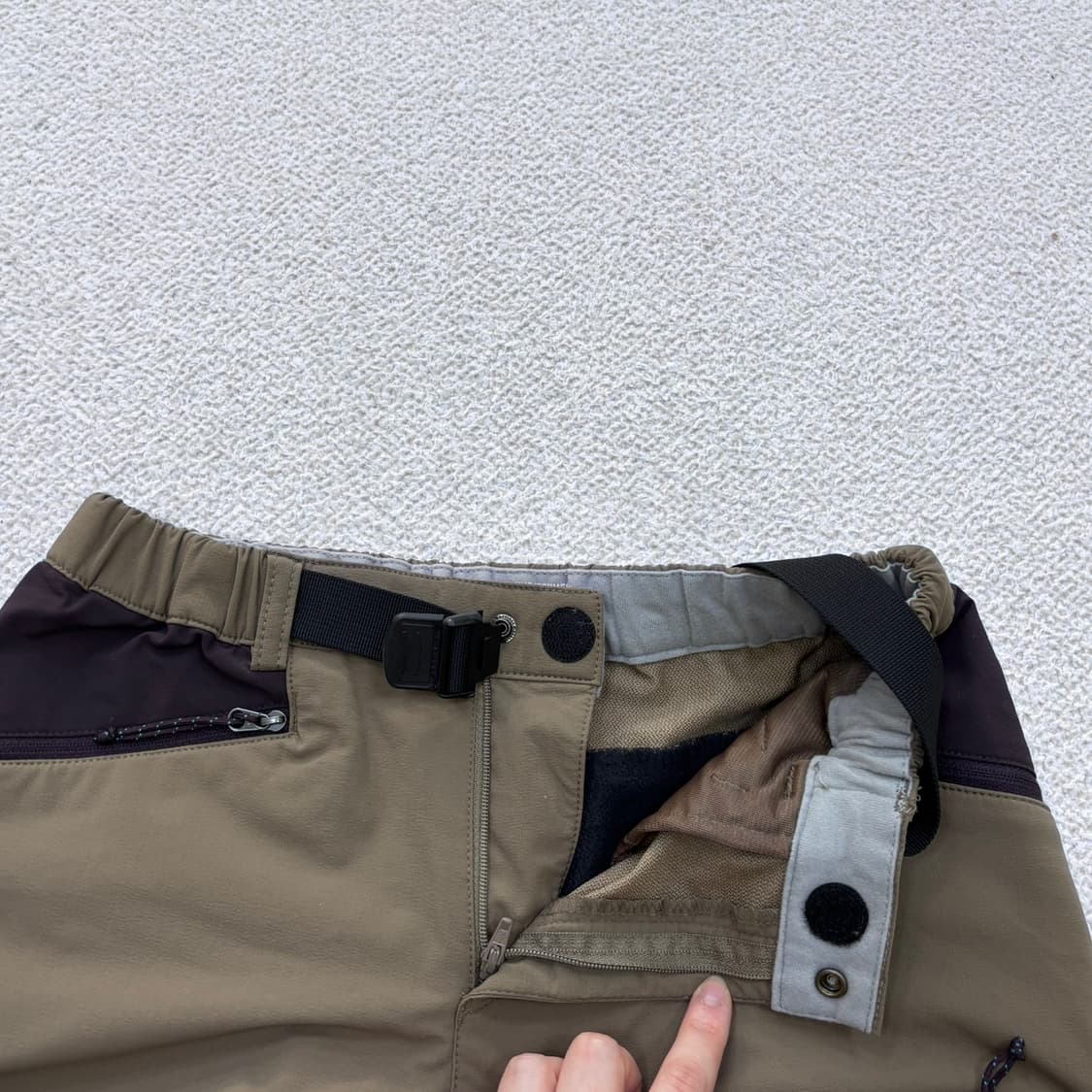 60(S) 마운틴하드웨어 여성 등산 팬츠 0504E 상품이미지4