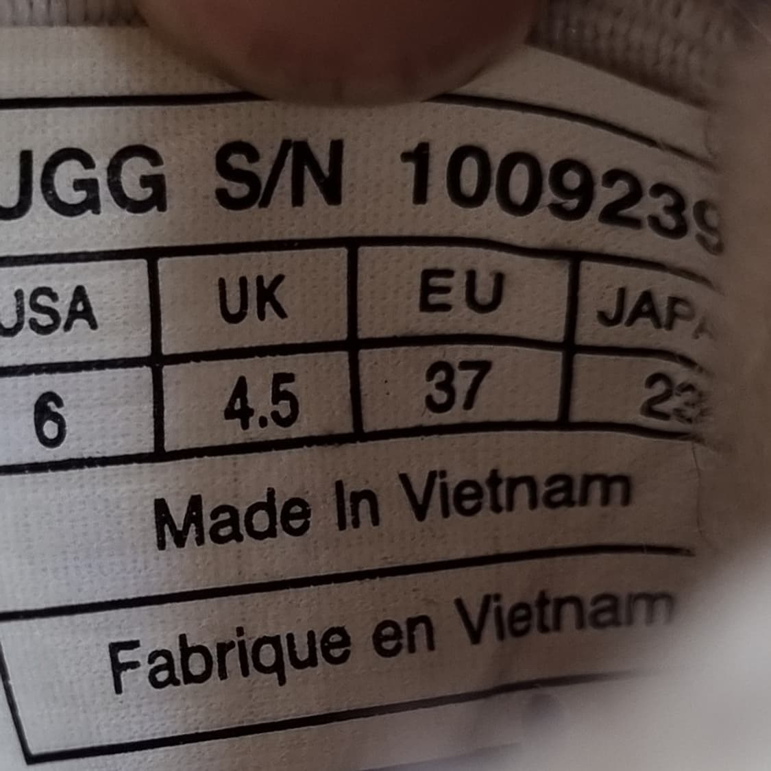 UGG. 어그 안감털 여성스니커즈230  상품이미지6