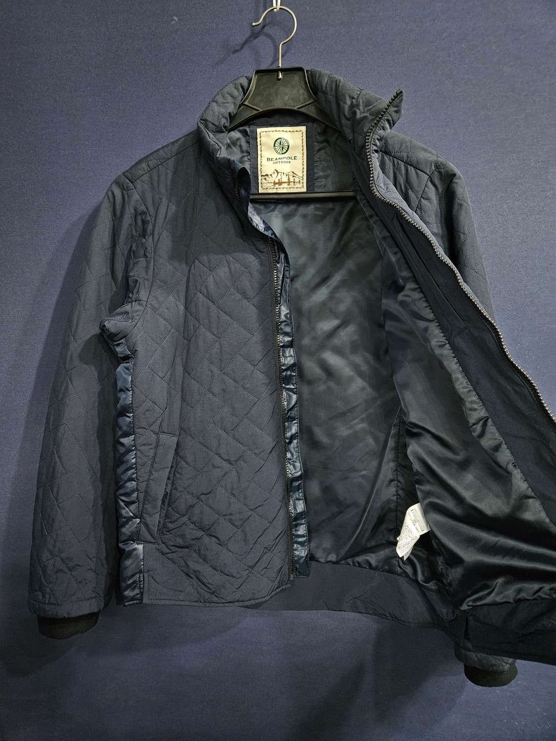 빈폴 네이비컬러 남성 슬림핏 100 경량패딩  상품이미지8