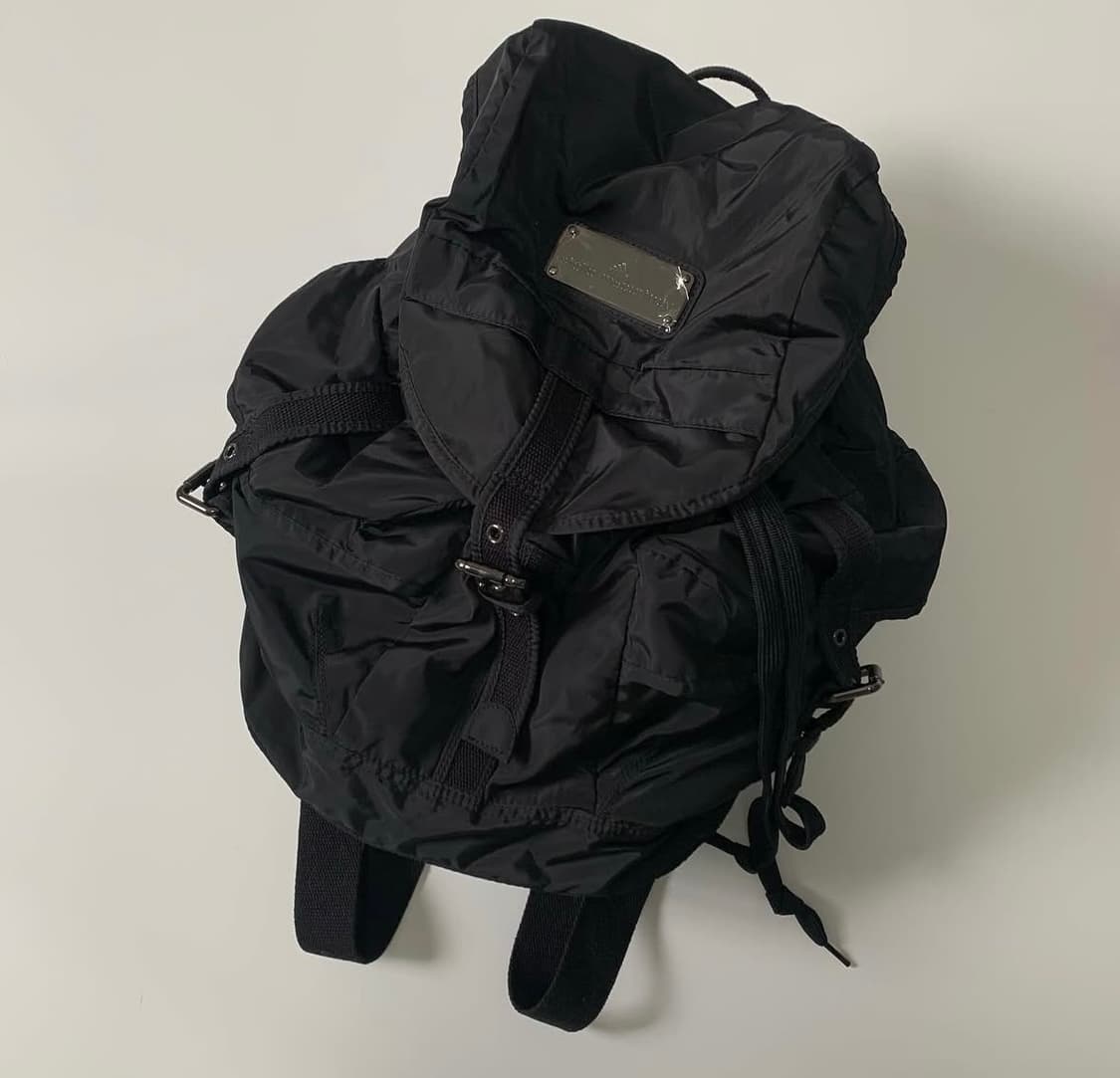 아디다스 스텔라맥카트니 나일론 백팩 상품이미지1