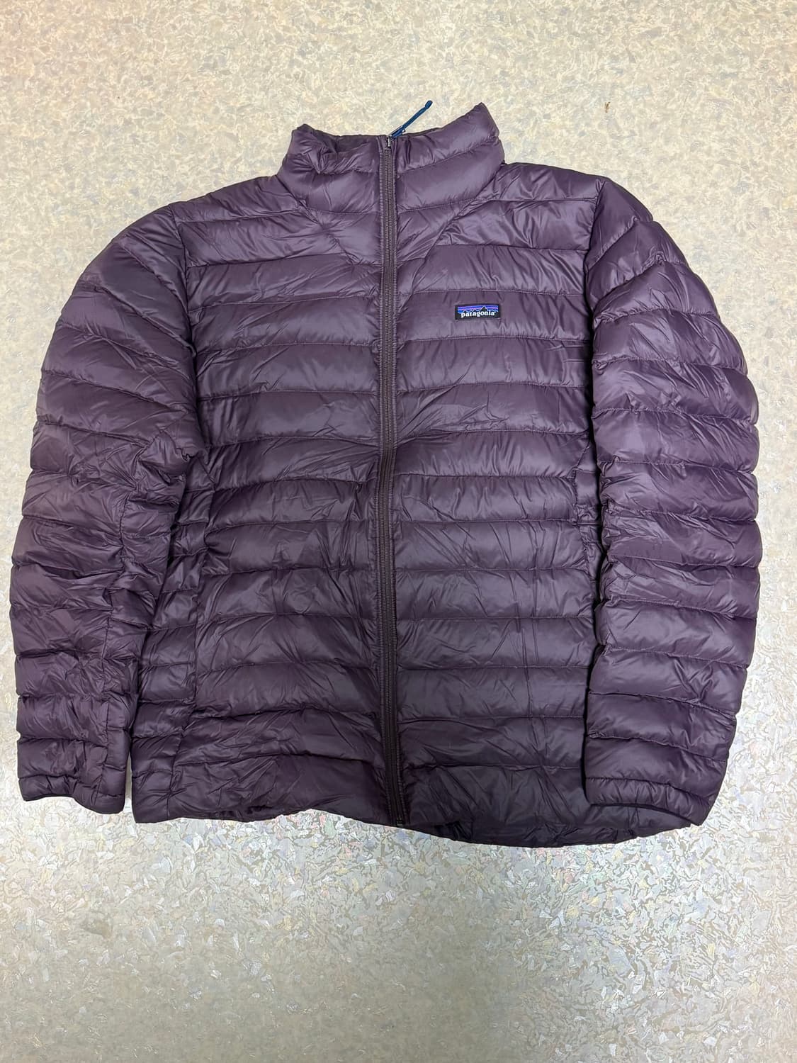 파타고니아 다운스웨터 퍼플 XL 상품이미지1