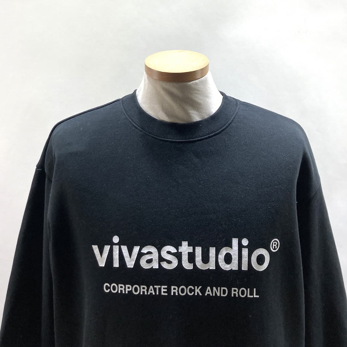 비바스튜디오 남성맨투맨티셔츠 블랙 M  상품이미지2
