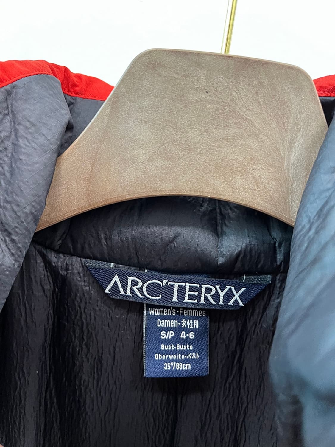 여) 아크테릭스 피션 AR 고어자켓  상품이미지3