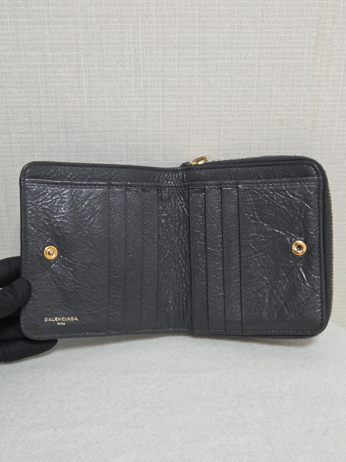 발렌시아가 클래식 지퍼 지갑 | 310699 | 정품 | 금장 | 풀구성 상품이미지4