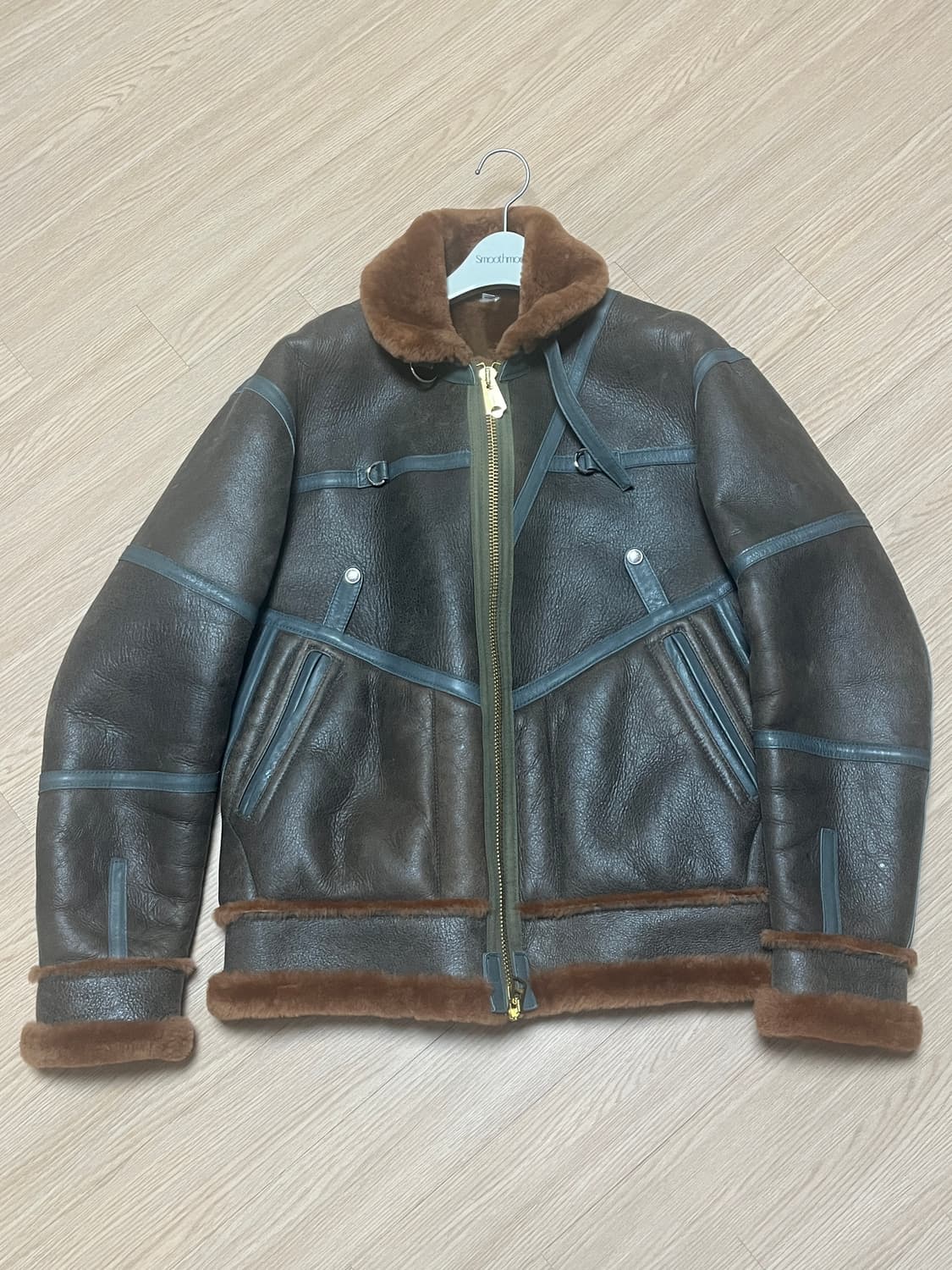 올리브드랩서비스 19fw 에비에이터 자켓 m사이즈 상품이미지1