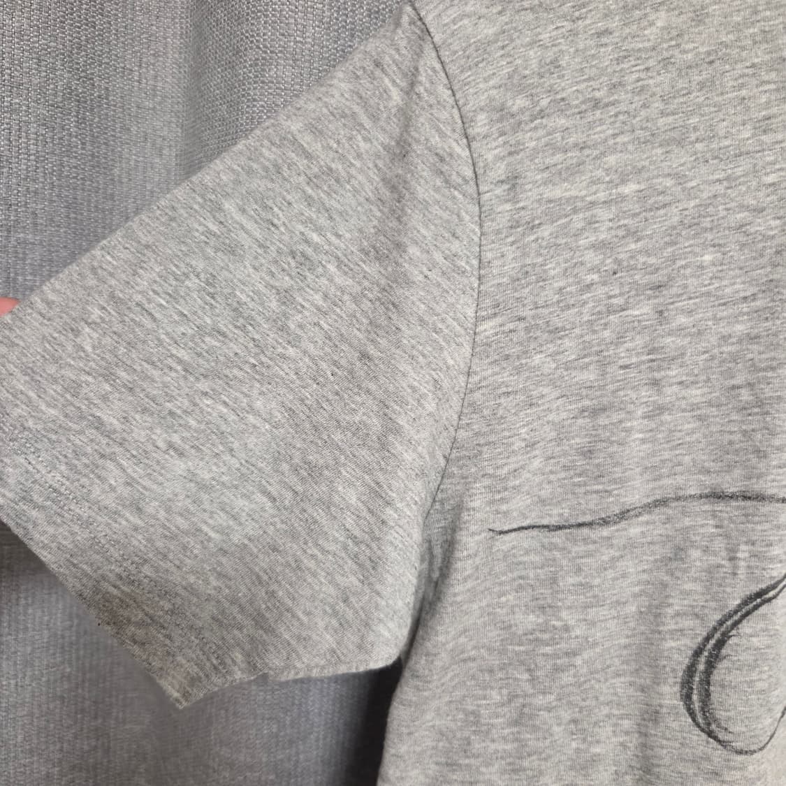 Uniqlo Disney 반팔티셔츠 S 상품이미지4