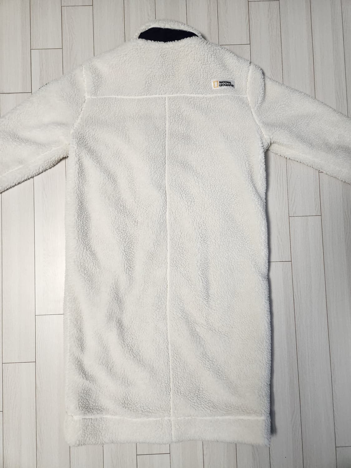 내셔널지오그래픽 아이보리 남성 롱플리스 자켓 사이즈105(xl)

여러  상품이미지9