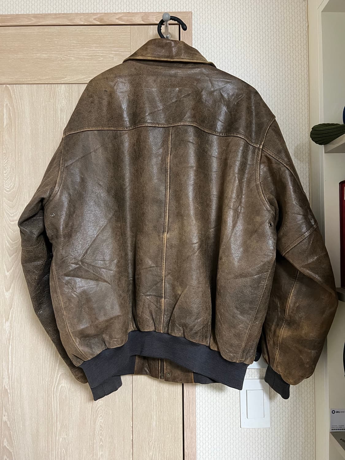 엘엘빈 a2 플라이트 레더자켓 상품이미지2