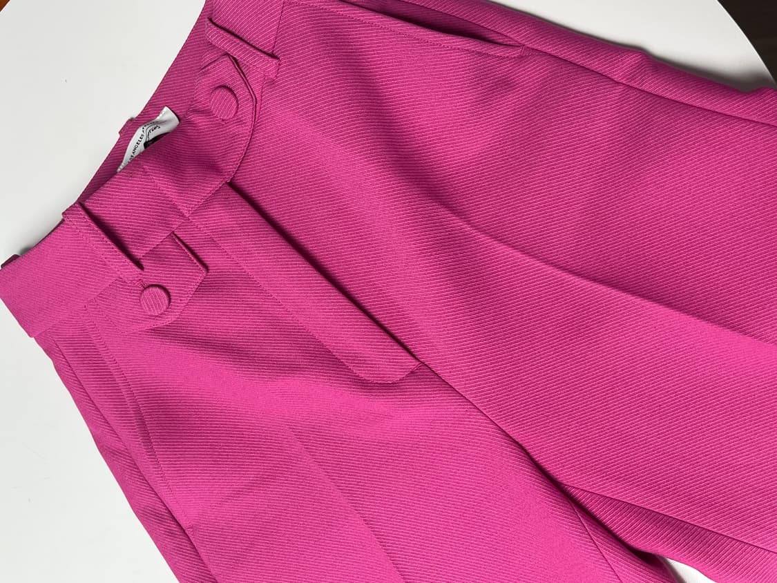 앤아더스토리즈 핑크 턱 슬랙스 상품이미지1