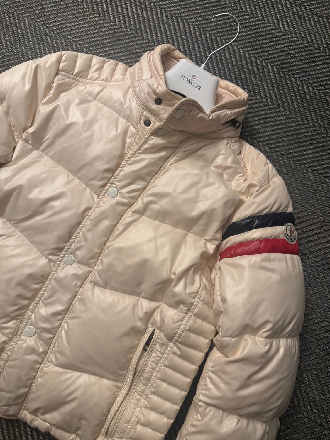 몽클레어 바이커 패딩 상품이미지2