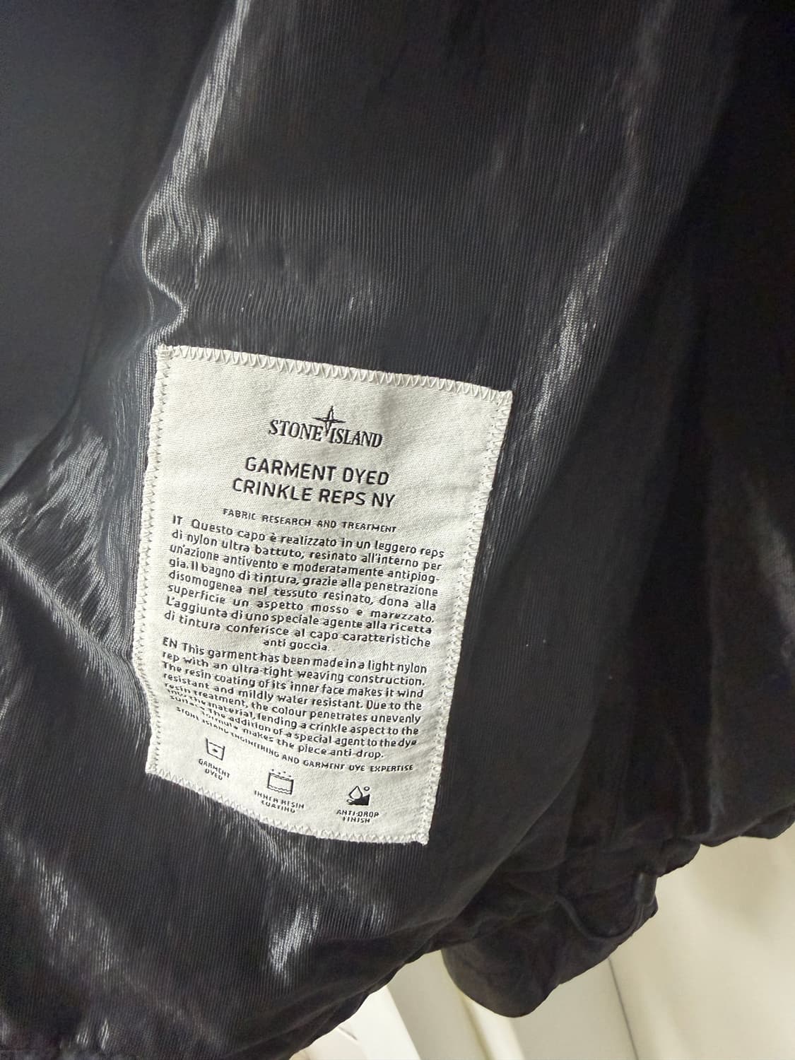 스톤아일랜드 크링클랩스 25ss 후드 자켓 바람막이 상품이미지2