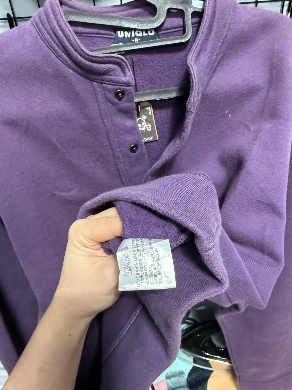 일본판 유니클로 하이넥 버튼 맨투맨 상품이미지7