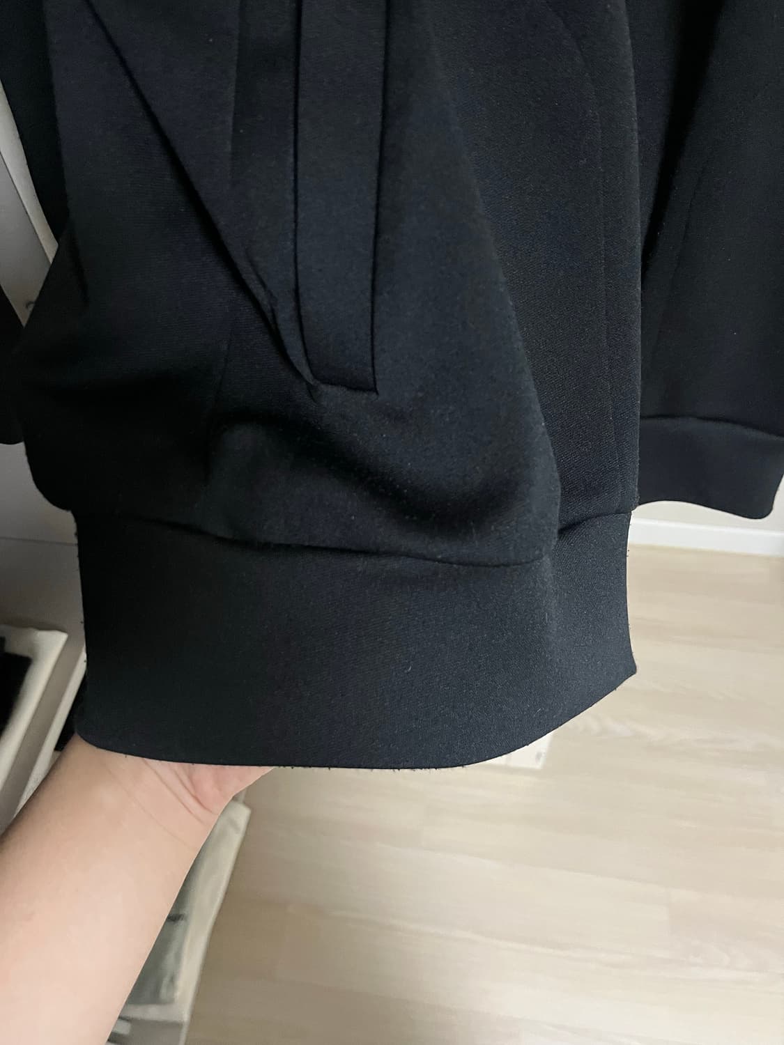 [XL] 꼼데가르송 블랙 레드와펜 후드집업 상품이미지4