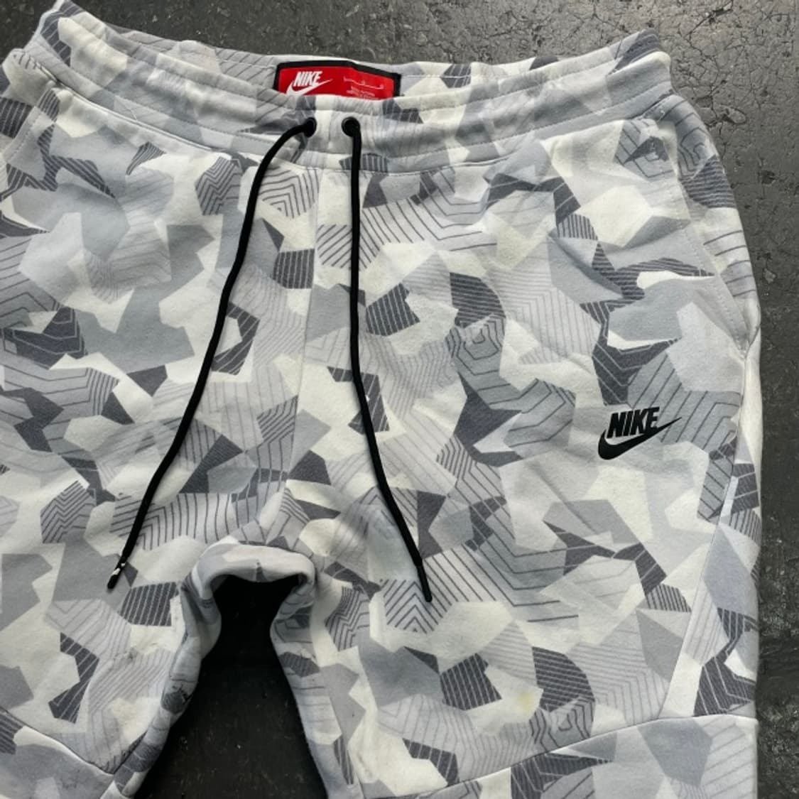 100 나이키 테크팩 카고 팬츠 상품이미지2