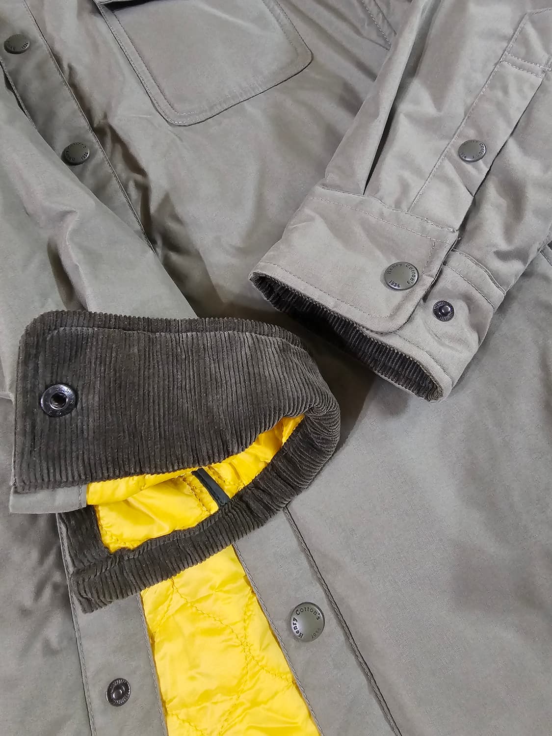 [100] 코오롱 남성 헨리코튼 솔리드 아우터형 패딩 셔츠 자켓 상품이미지4