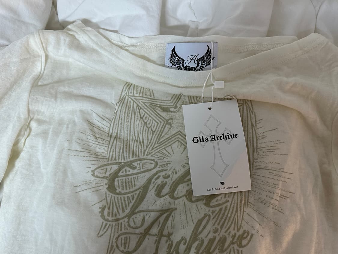 길라아카이브 롱슬리브 상품이미지2