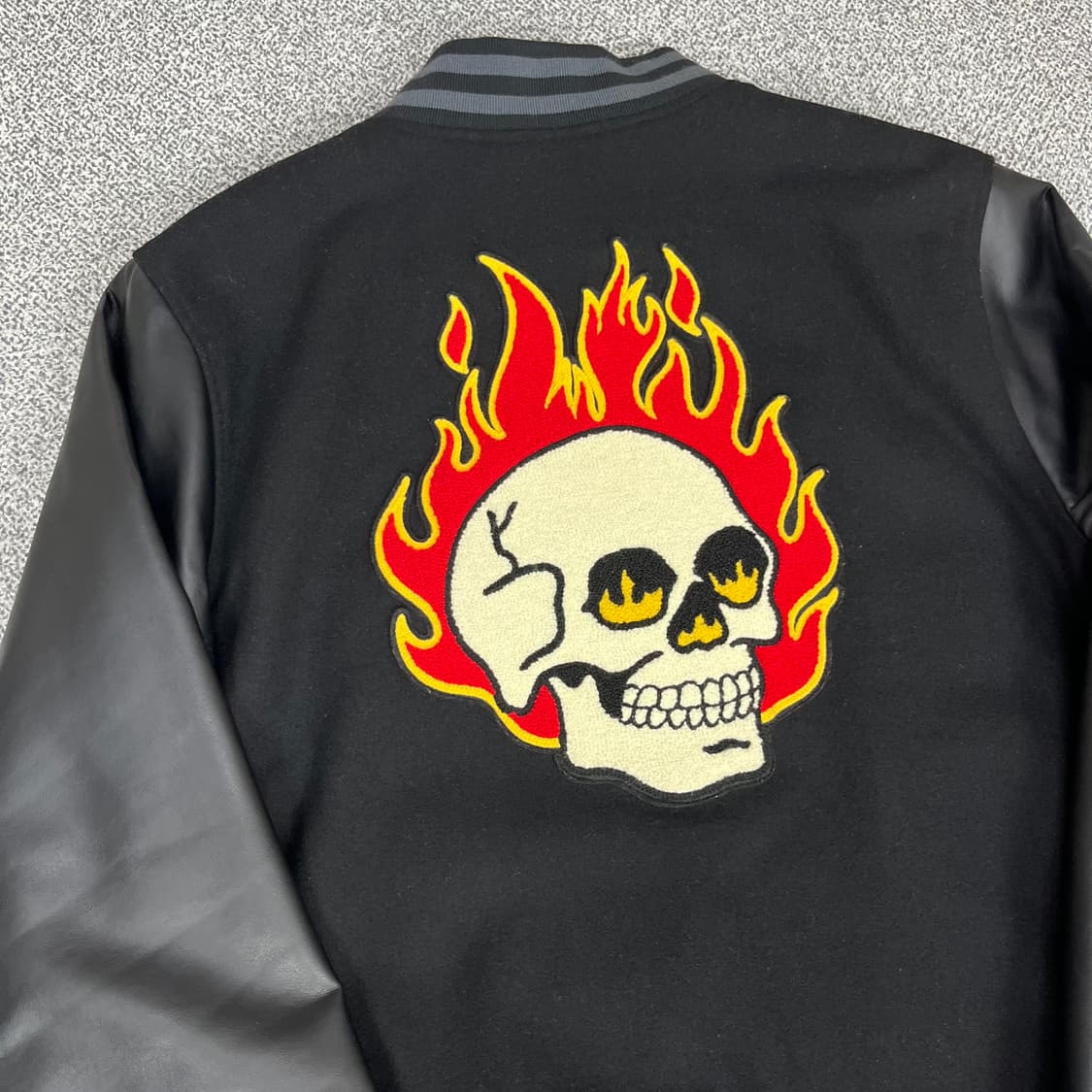 <반스 스컬 레더 바시티 자켓> No.1307 상품이미지4