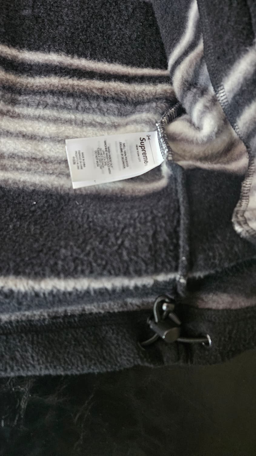 슈프림 스트라이프 플리스 집업 자켓 상품이미지5