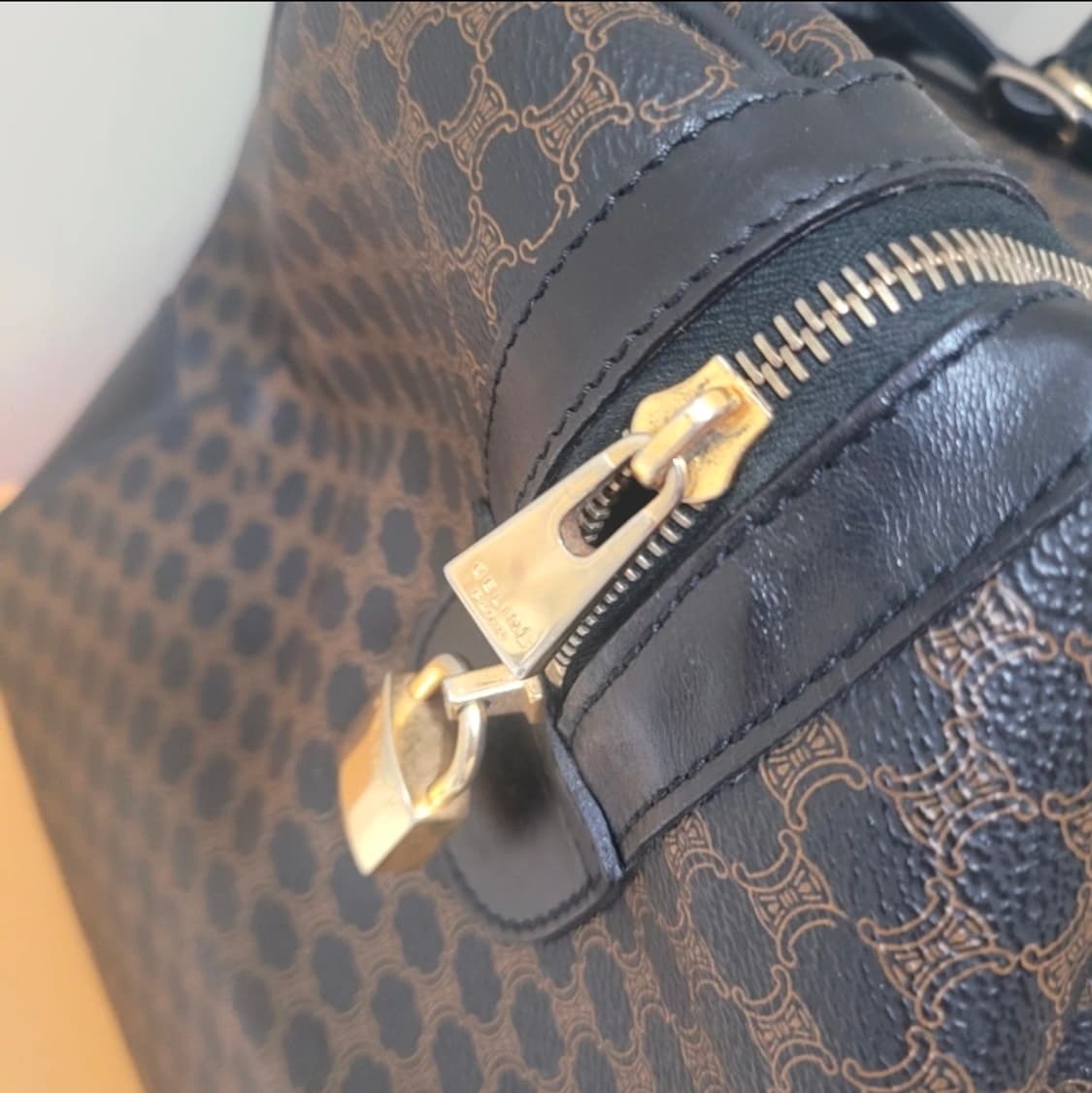 셀린느 마카담 보스턴여행백 상품이미지3