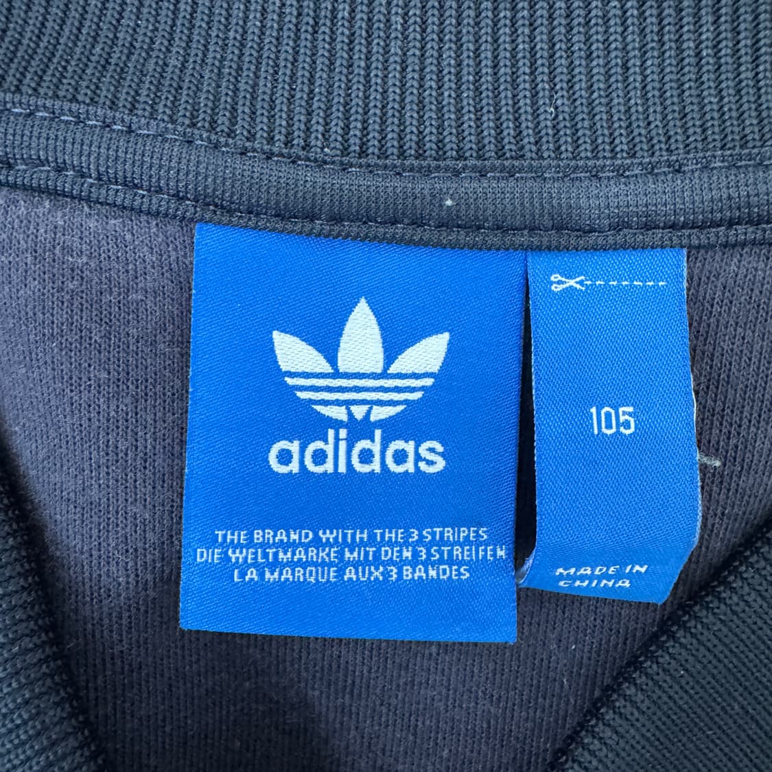 105 아디다스 슈퍼스타 릴렉스 트랙탑 네이비 져지  상품이미지3