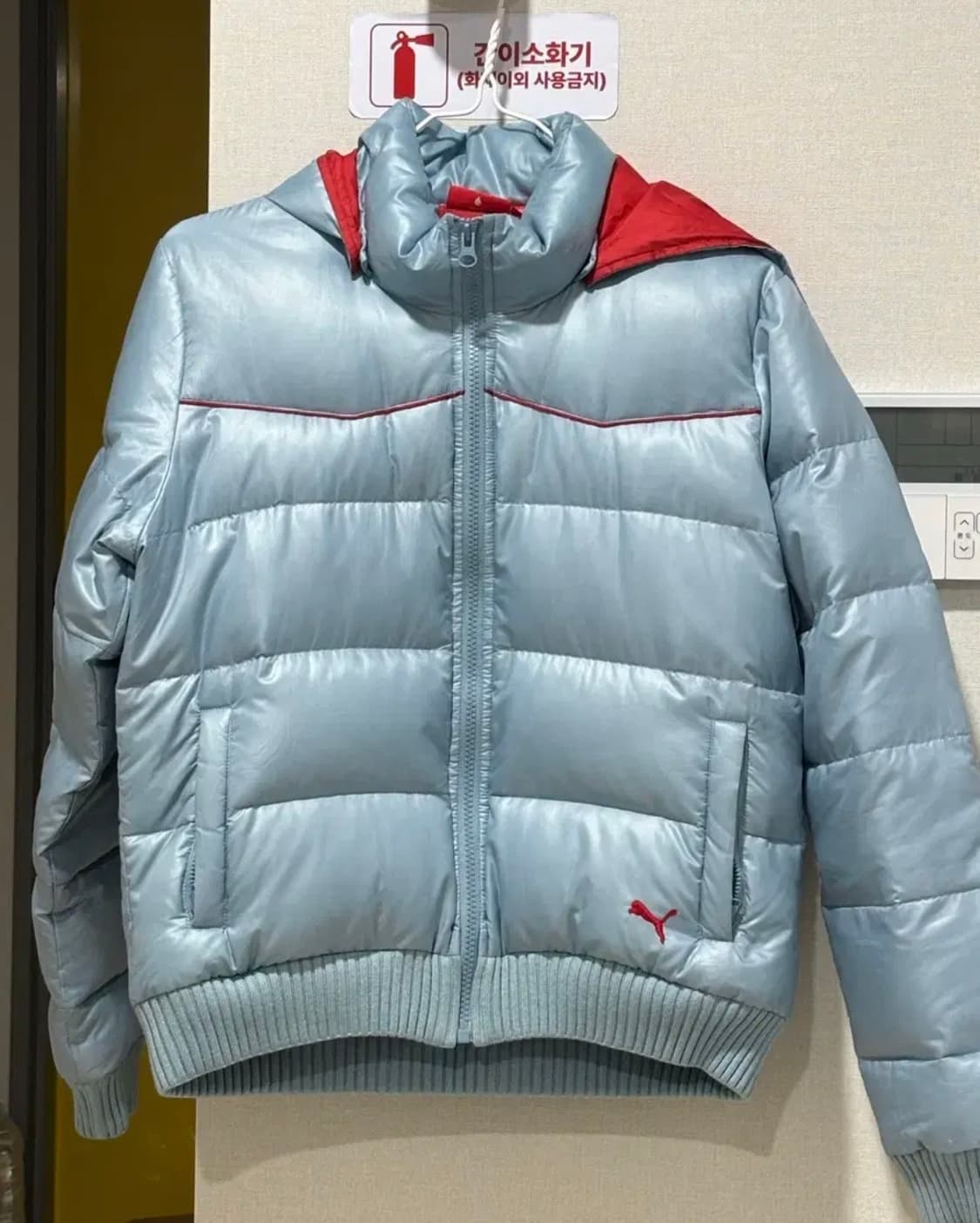 퓨마 스카이블루 경량패딩 상품이미지1